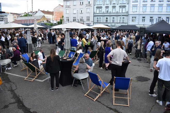 festa di famiglia, letní párty, smíchov, the italians